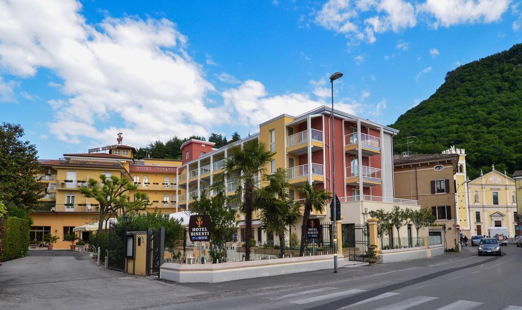 Hotel Bisesti ***S Garda  Kültér fotó