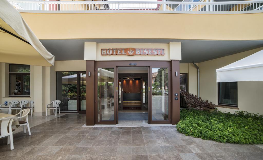 Hotel Bisesti ***S Garda  Kültér fotó